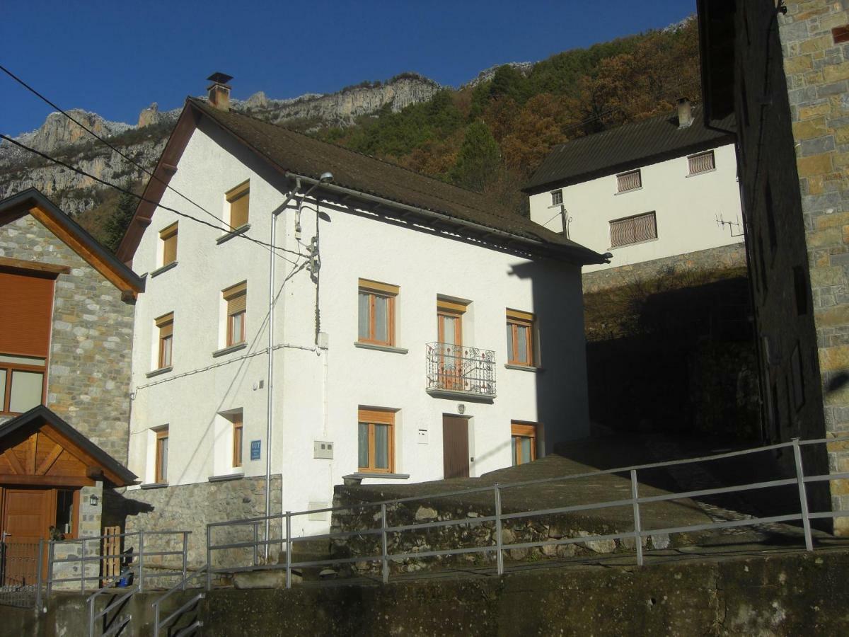 Villa Vivienda Lanzón Salinas de Bielsa Exterior foto